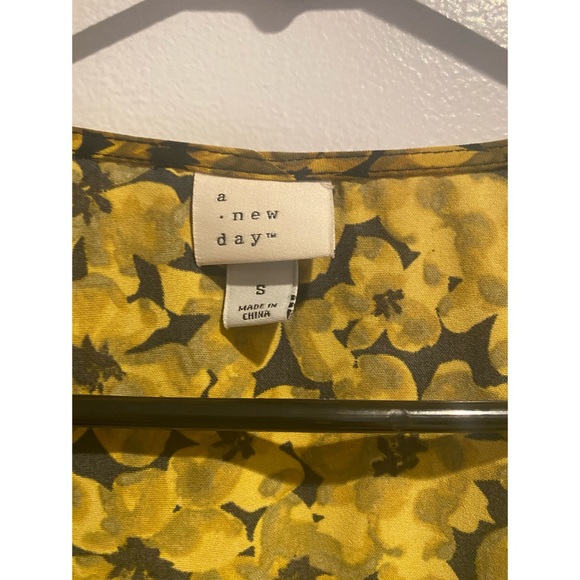 Long Sleeve Wrap Top - Picture 5 of 5